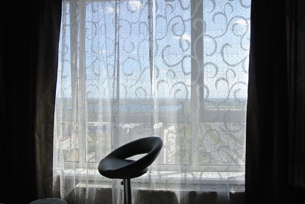 Panoramic View Apartment Poznyaky Kiev Exterior foto